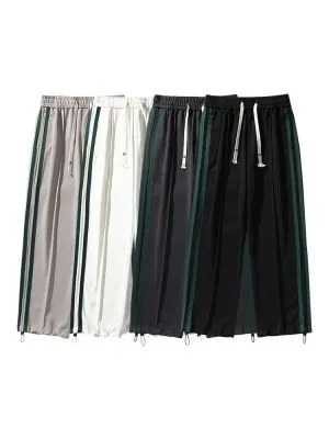 Pantalon large à jambe droite à rayures latérales pour homme